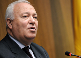 Moratinos Closeup